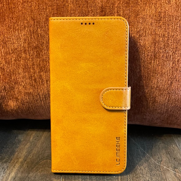 iPhone 11 Pro Max Wallet Case